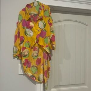 Fruit inspired colourful high-low button up